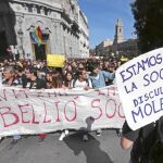 Cientos de jóvenes se manifestaron por las calles de Valencia