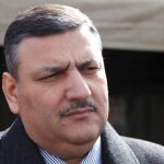 Al Asad destituye a su primer ministro