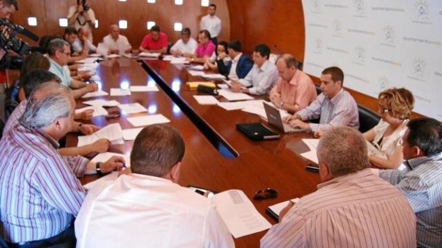 La Mesa Solidaria de Lorca concede 81000 euros más para los damnificados por los seísmos