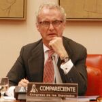 Morenés no descarta un repliegue total de Líbano tras volver los 50 primeros militares