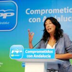 La vicesecretaria de Políticas Sociales del PP-A, Loles López Gabarro, ayer en Sevilla
