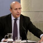 Los universitarios con beca que no aprueben el 50% devolverán el dinero