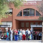 Hasta junio los alumnos podrán llevar velo si «son identificables», pero el Consejo Escolar propondrá prohibir su uso el curso que viene