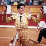 El arrebato de Talavante le abre la puerta grande