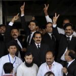 Terremoto político en Pakistán
