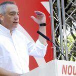 Pere Navarro en un momento del discurso que ofreció en la Festa de la Rosa