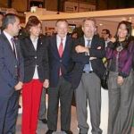 El consejero de Agricultura y Agua de la Comunidad Autónoma de la Región de Murcia, Antonio Cerdá (cuarto derecha), durante la inauguración de «Fruit Attraction» ayer en Ifema