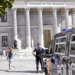 A las 18:00, los manifestantes tratarán de rodear el Congreso o, como dicen, «el perímetro policial»