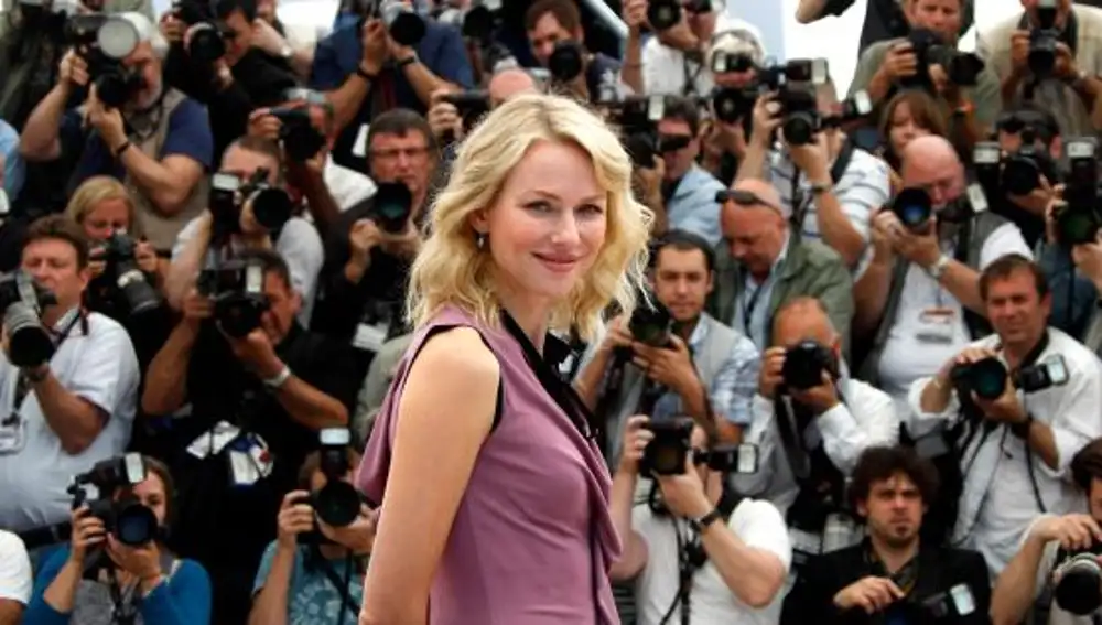 Naomi Watts revive a Lady Di