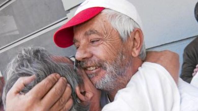 Los ex trabajadores de Santana levantan el encierro