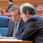 Junta y Gobierno harán pinza para que los municipios cumplan y sean eficientes
