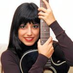 Idaira Fernández: «La vida en general es un tongo»; por Amilibia