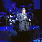 El Liceo se rinde a Julio Iglesias