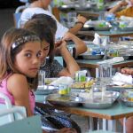 Un 50 por ciento de los niños se benefician de la beca de comedor