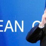Cameron se aleja de Europa
