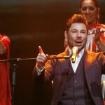Miguel Poveda transforma el Teatro Real en un «olé»