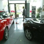 Las ventas de coches se desploman por el coronavirus y provoca los primeros despidos