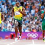 Bolt se impuso con mucha comodidad en su semifinal de 200