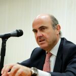 De Guindos comparece ante la Eurocámara para explicar las reformas de España