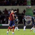 Sergio Ramos dedica uno de los goles de la selección