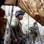 Guerrilleros de las FARC en la selva