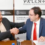León de la Riva aplaude el recorte de ediles pero pide sacar la tijera en las Cortes