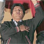 Evo parte por la mitad a Bolivia