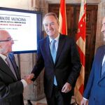 La Tarjeta del Mayor ofrece descuentos los mayores de 65 años o a pensionistas