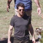 Tom Cruise planea comprarse un jet privado para visitar a Suri
