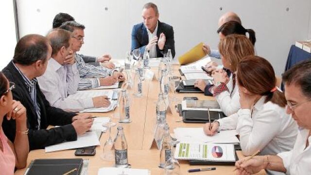 Fabra reunió el día de la Virgen del Pilar a sus consellers para avanzar en la ejecución de las cuentas