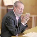 El presidente de la Diputación, Fernando Rodríguez Villalobos, enmarca la medida en la «política de austeridad que seguimos»