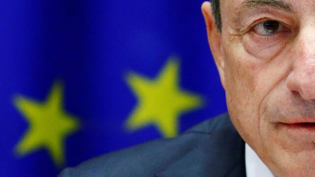 Mario Draghi dirige el BCE