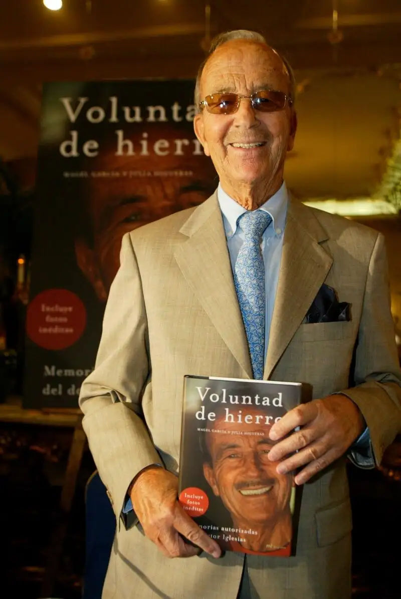 “Papuchi”, el antecedente fogoso de Julio Iglesias