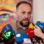 El líder diputado de Vox, Luis Gestoso