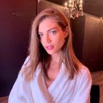 La modelo de 22 años, compartió hace unos días en su cuenta de Instagram un vídeo y una foto de lo que era un sesión de fotos de Victoria’s Secret