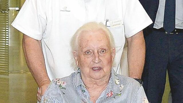 La Infanta Pilar, a su salida del hospital tras su último ingreso