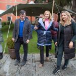Ana Beltrán con los candidatos del PP por Ávila Juan Pablo Martín y Alicia García
