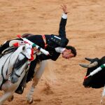 Leonardo Hernández durante una de sus faenas. Foto: Reuters