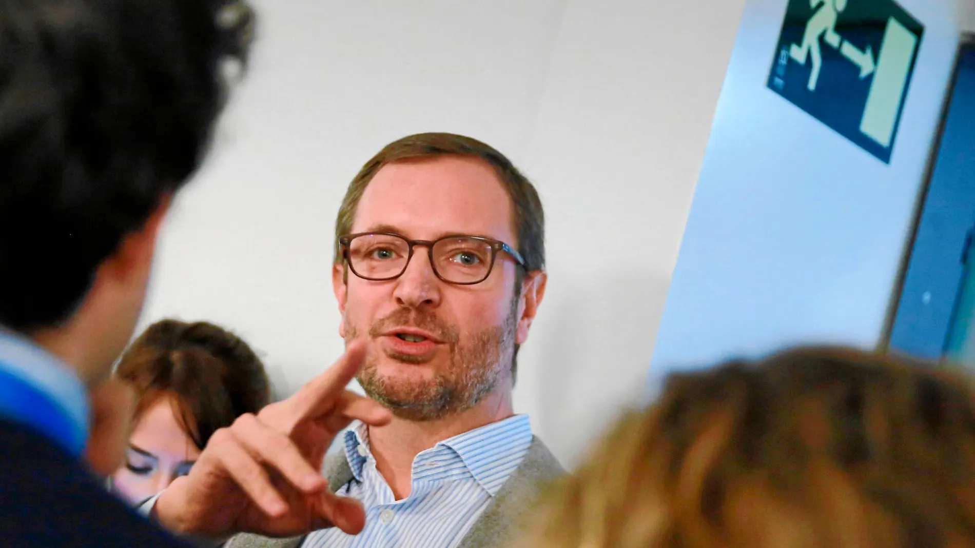 El ex vicesecretario nacional de organización y ex alcalde de Vitoria, Javier Maroto, a las puertas de la sede del Partido Popular en la madrileña calle Génova en una foto de archivo. Foto: Cipriano Pastrano