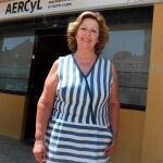 La fundadora y técnico de la Asociación de Emigrantes Retornados en Castilla y León, Francisca Cabello