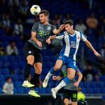 Esteban Granero en una jugada contra Ihor Kharatin / Reuters