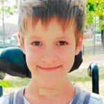 Marcos está haciendo rehabilitación en la clínica privada Terapikuba, en Oporto, ya que necesita tres horas al día de tratamiento para recuperar su movilidad. Anteriormente, y después de estar en la UCI, estuvo en el Hospital de Parapléjicos de Toledo