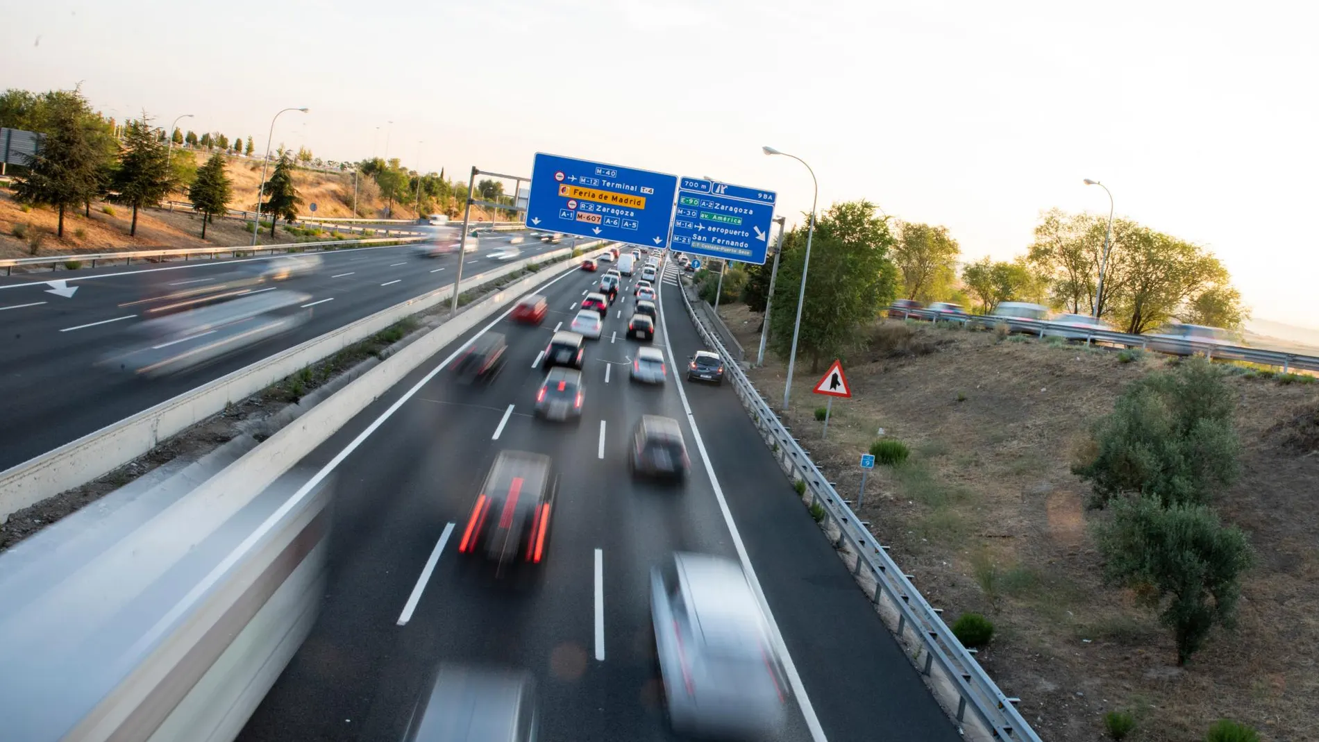 Los niveles elevados de O3 aparecen especialmente en verano. Foto: David Jar