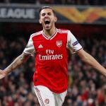 Ceballos celebra un gol con el Arsenal