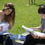 Los alumnos hijos de padres universitarios se triplican en 15 años