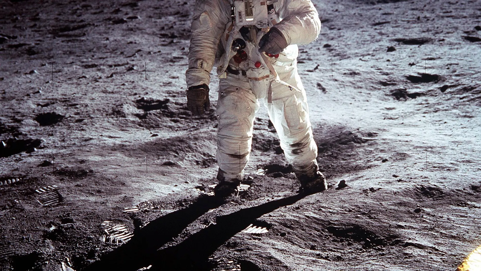 Los primeros pasos del astronauta Buzz Aldrin en la Luna