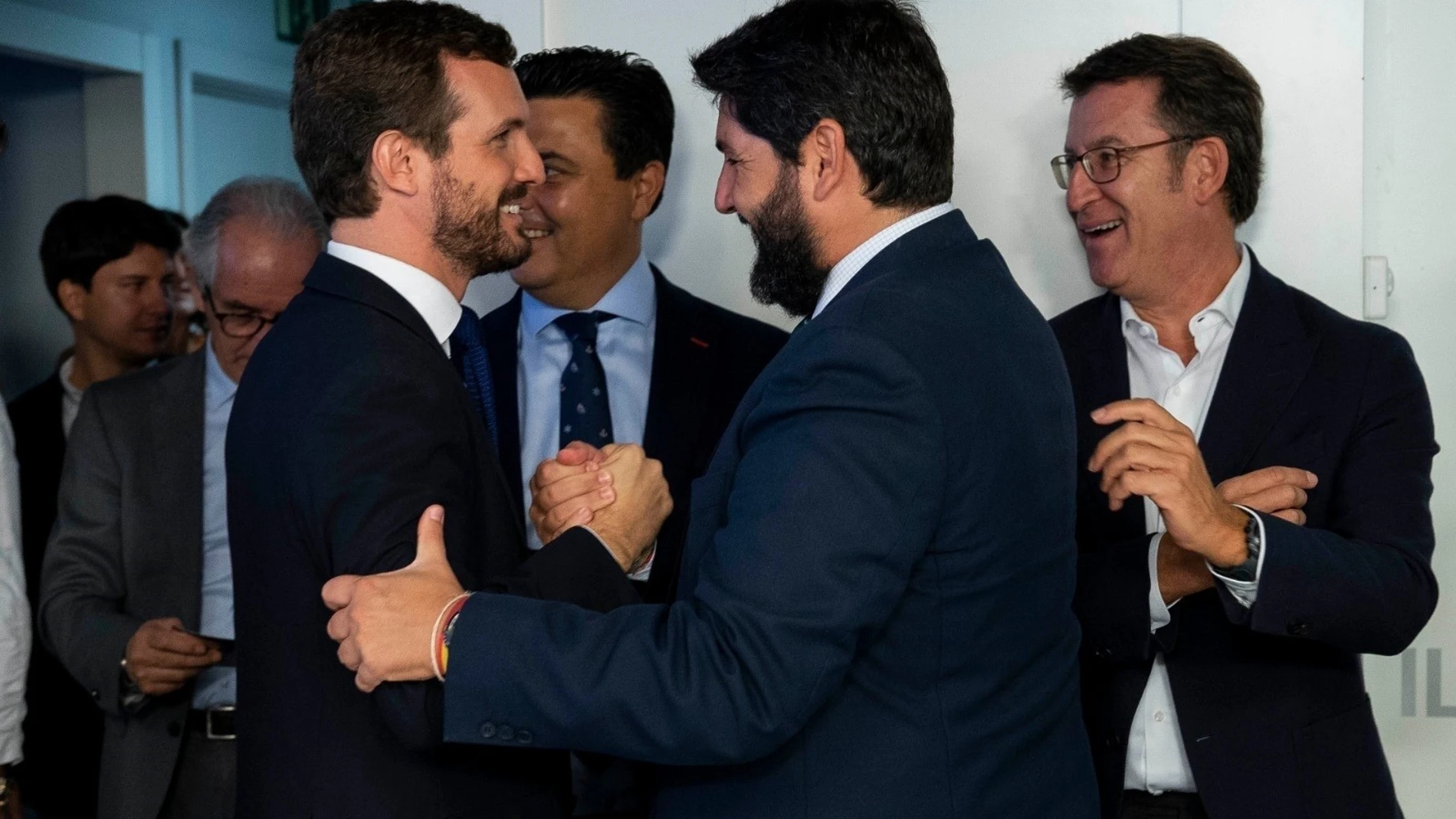 Pablo Casado y Fernando López Miras