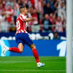 Vitolo celebra su gol