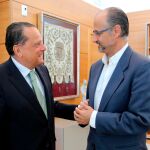 Luis Fuentes y Mario Amilivia, durante su encuentro