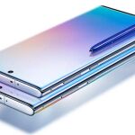 En dos tamaños de pantalla, 6,3 y 6,8 pulgadas, el Galaxy Note 10 viene con un mejorado S Pen que facilita la creatividad, incluso con gestos.